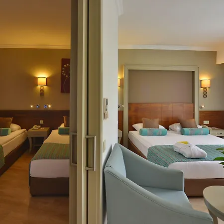 Crown Palace Ultra 5*