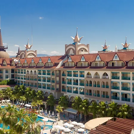 Crown Palace Ultra فندق 5*