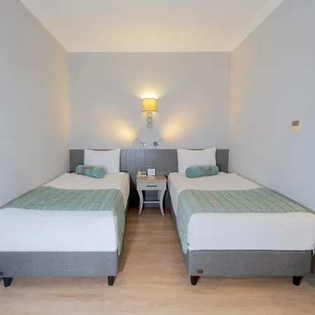 Hotel Crown Palace Ultra Sidé