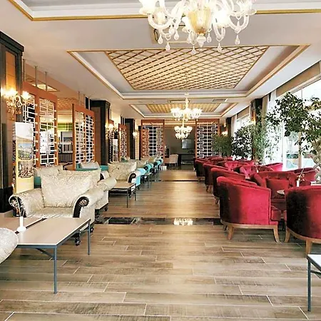 Hotel Crown Palace Ultra 5*