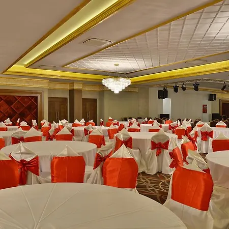 Crown Palace Ultra 5*