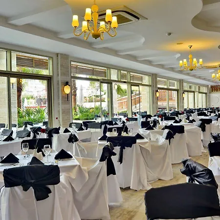 호텔 Crown Palace Ultra