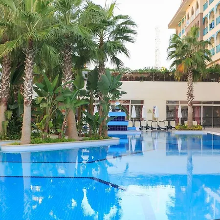 Hotel Crown Palace Ultra