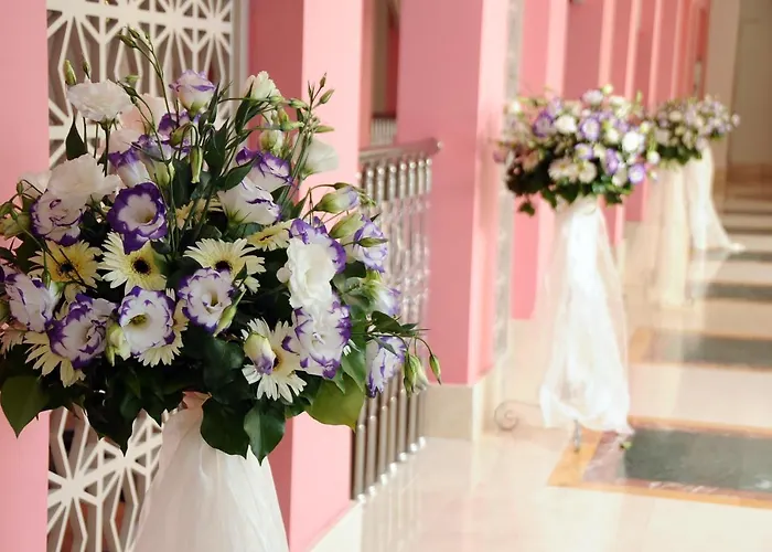 Crown Palace Ultra Szálloda 5*