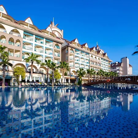 Ξενοδοχείο Crown Palace Ultra 5*