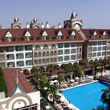 Szálloda Crown Palace Ultra 5*